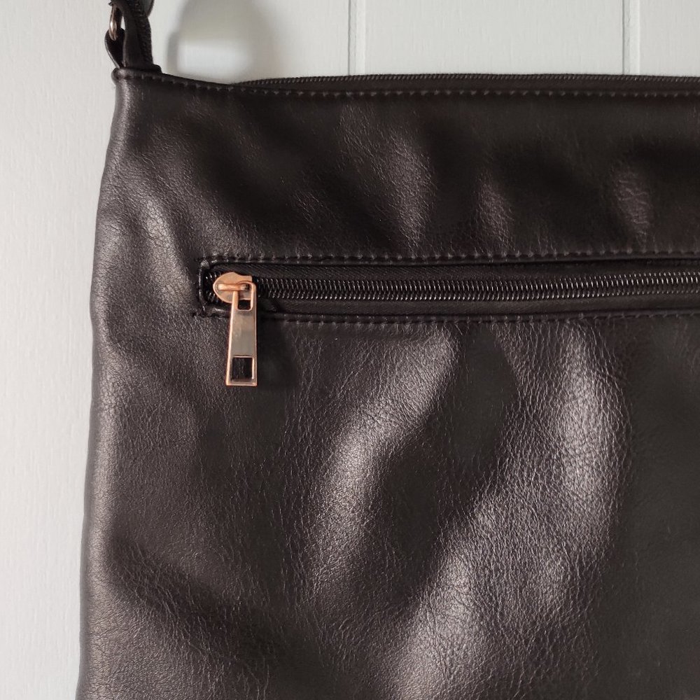 Mia & Luca Shoulder Purse/Bag - Picture 4 of 9